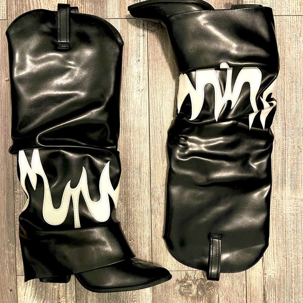Cowgirl boots size 8